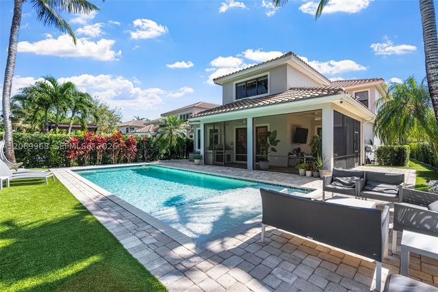 10185 Cameilla St, Parkland, FL 33076