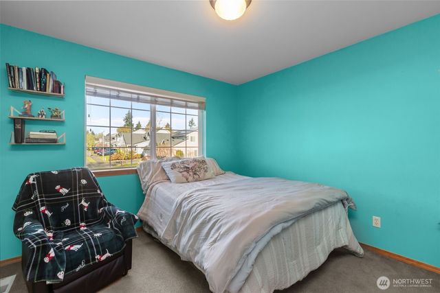 30900 30th Avenue SW, Federal Way, WA 98023