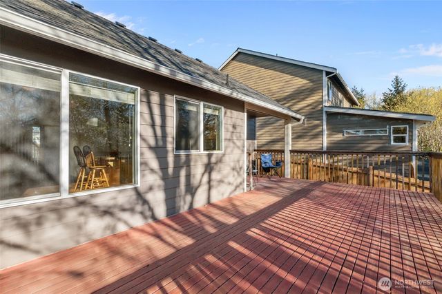 30900 30th Avenue SW, Federal Way, WA 98023