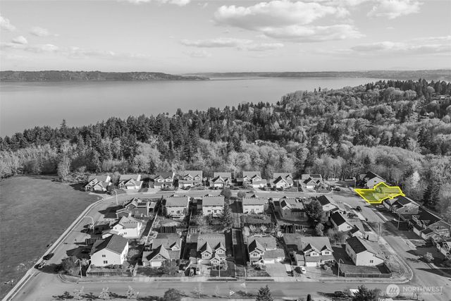 30900 30th Avenue SW, Federal Way, WA 98023