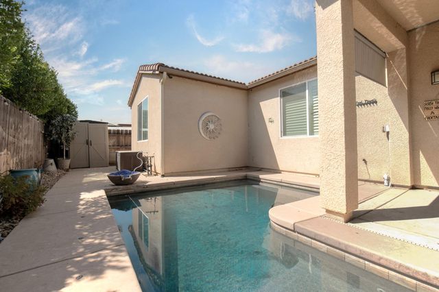 3424 Flint Avenue, Clovis, CA 93619