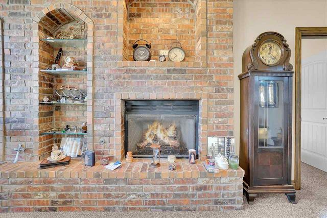 6020 NW Williams Ave, Lawton, OK 73505