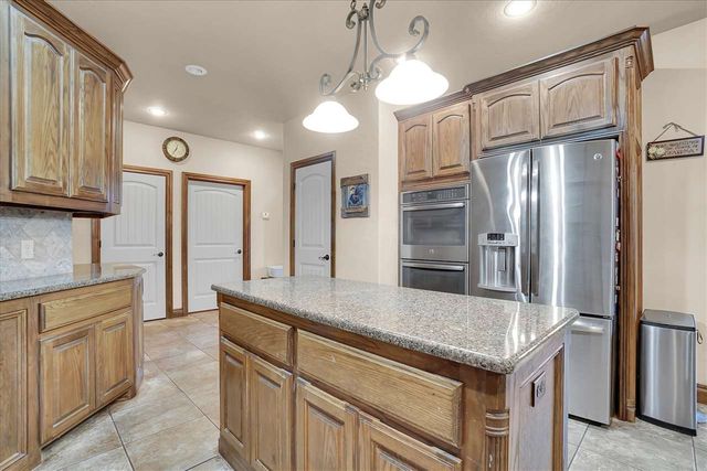 6020 NW Williams Ave, Lawton, OK 73505