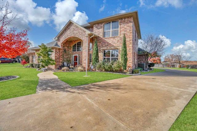 6020 NW Williams Ave, Lawton, OK 73505