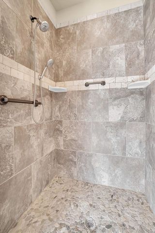 6020 NW Williams Ave, Lawton, OK 73505