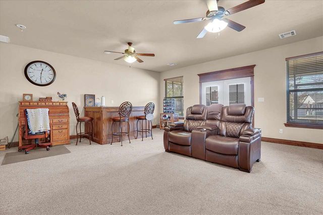 6020 NW Williams Ave, Lawton, OK 73505