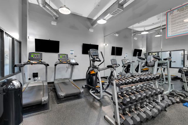 700 Church St Apt 208, Nashville, TN 37203