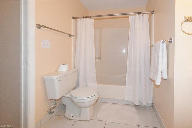 8101 Country RD 203, Fort Myers, FL 33919