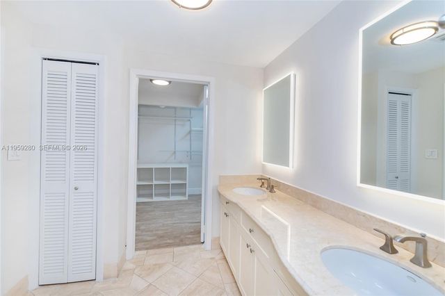 310 Harbor Court, Key Biscayne, FL 33149