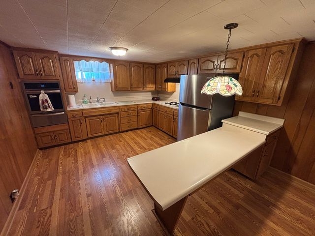1020 S Ledford Street, Harrisburg, IL 62946
