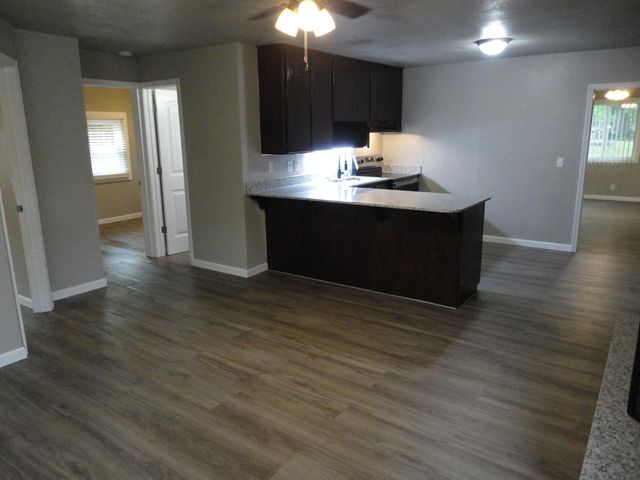 445 River Road, Langley, OK 74350