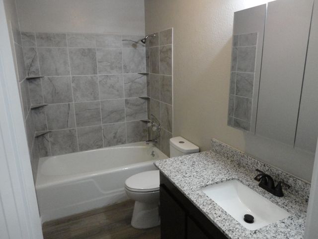 445 River Road, Langley, OK 74350