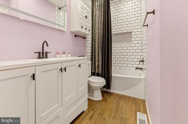 49 MIRACLE DR, Williamstown, NJ 08094