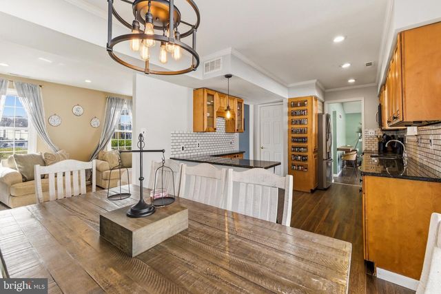 49 MIRACLE DR, Williamstown, NJ 08094