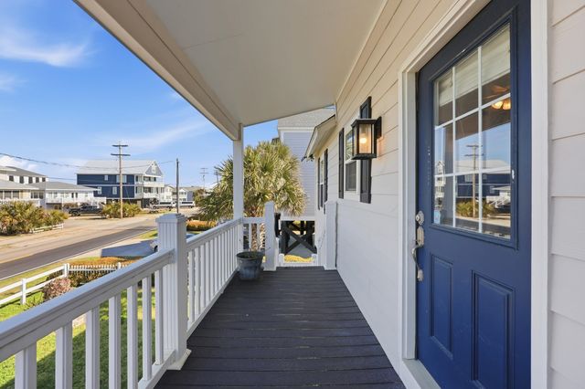 899 S Waccamaw Dr., Garden City Beach, SC 29576