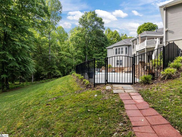 31 Silver Knoll Court, Greer, SC 29651