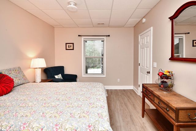 31 Silver Knoll Court, Greer, SC 29651