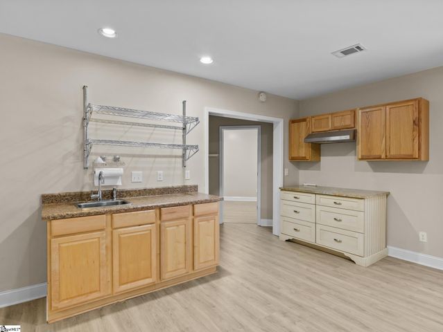 31 Silver Knoll Court, Greer, SC 29651