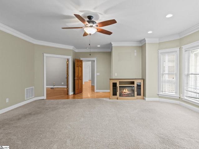 31 Silver Knoll Court, Greer, SC 29651