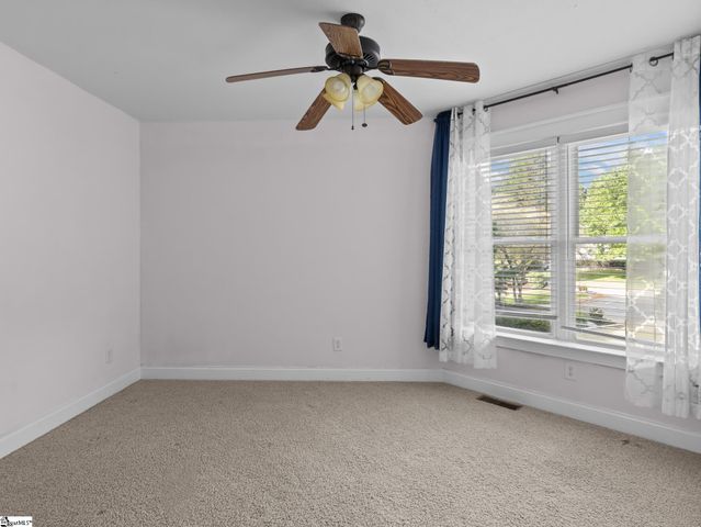 31 Silver Knoll Court, Greer, SC 29651