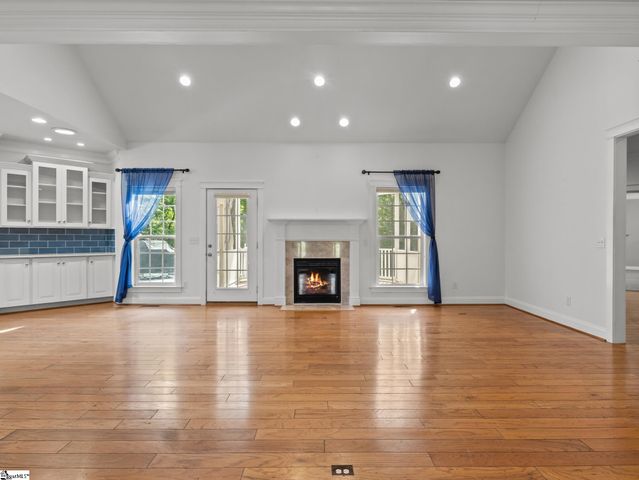 31 Silver Knoll Court, Greer, SC 29651