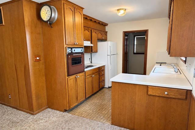 3177 S 74th East Avenue, Tulsa, OK 74145