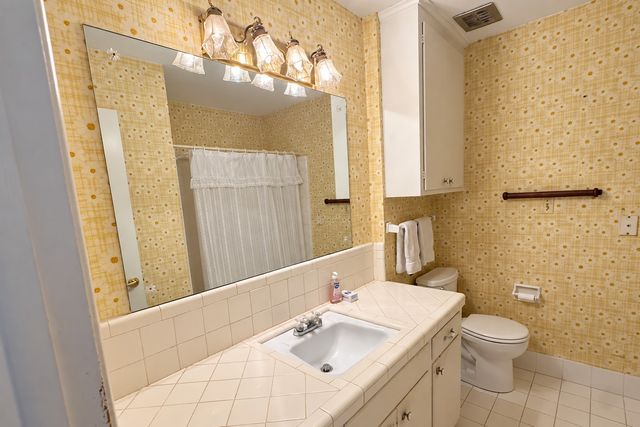 3177 S 74th East Avenue, Tulsa, OK 74145