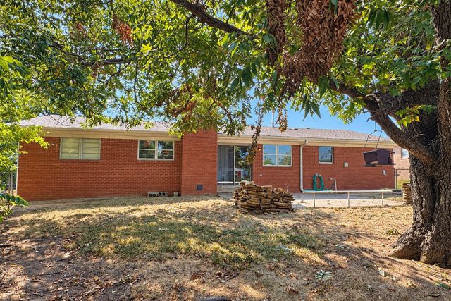 3177 S 74th East Avenue, Tulsa, OK 74145