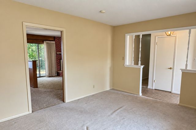 3177 S 74th East Avenue, Tulsa, OK 74145