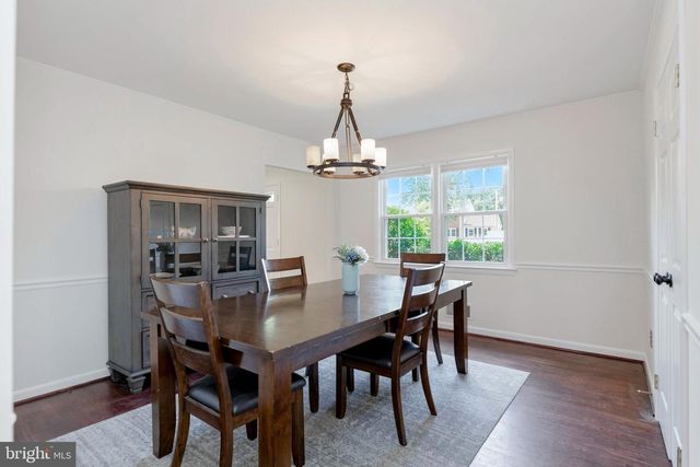 7810 HAYFIELD RD, Alexandria, VA 22315