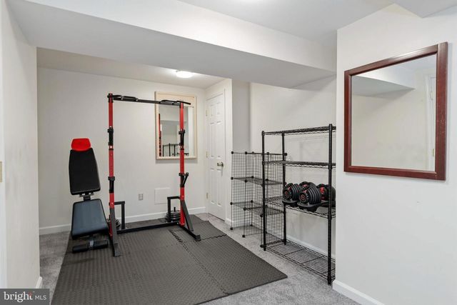 7810 HAYFIELD RD, Alexandria, VA 22315