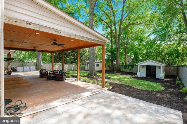 7810 HAYFIELD RD, Alexandria, VA 22315