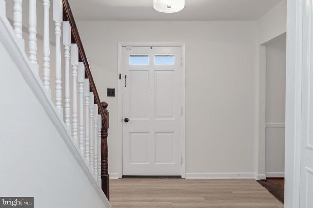 7810 HAYFIELD RD, Alexandria, VA 22315