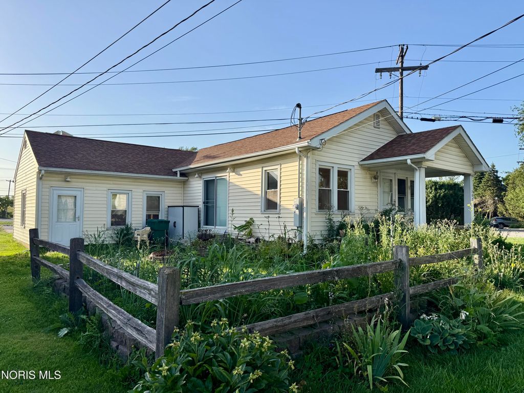 202 Short Street, Northwood, OH 43619
