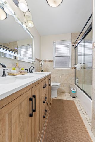 6145 W FLETCHER Street, Chicago, IL 60634