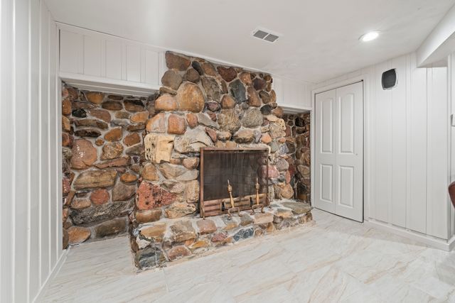 6145 W FLETCHER Street, Chicago, IL 60634