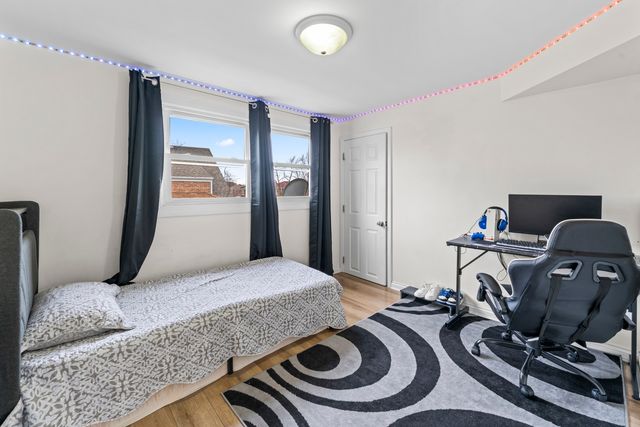 6145 W FLETCHER Street, Chicago, IL 60634