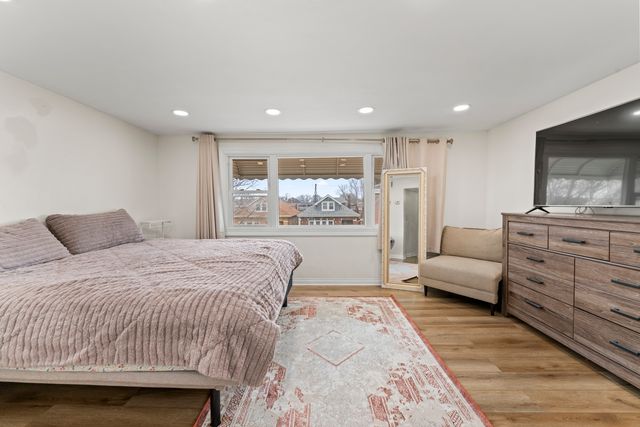 6145 W FLETCHER Street, Chicago, IL 60634