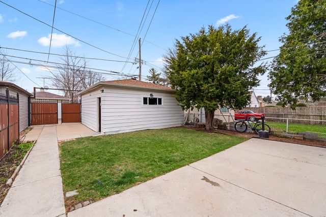 6145 W FLETCHER Street, Chicago, IL 60634