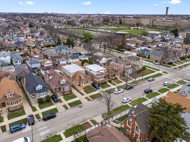 6145 W FLETCHER Street, Chicago, IL 60634