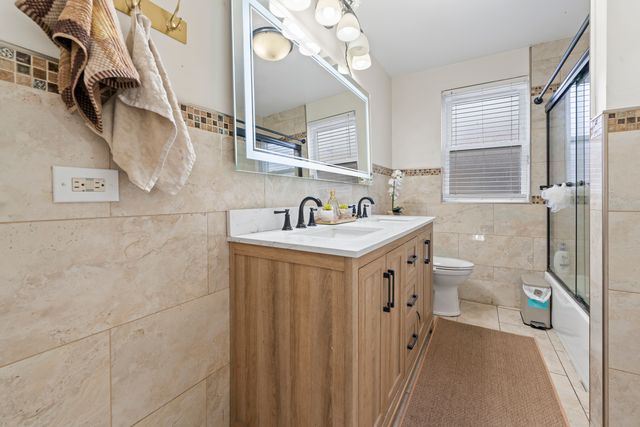 6145 W FLETCHER Street, Chicago, IL 60634