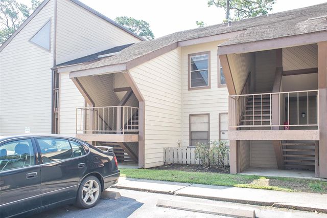 12900 Walden Road 220B, Montgomery, TX 77356
