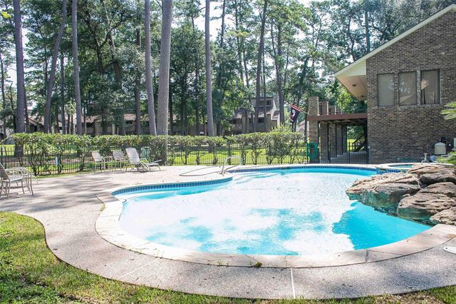 12900 Walden Road 220B, Montgomery, TX 77356