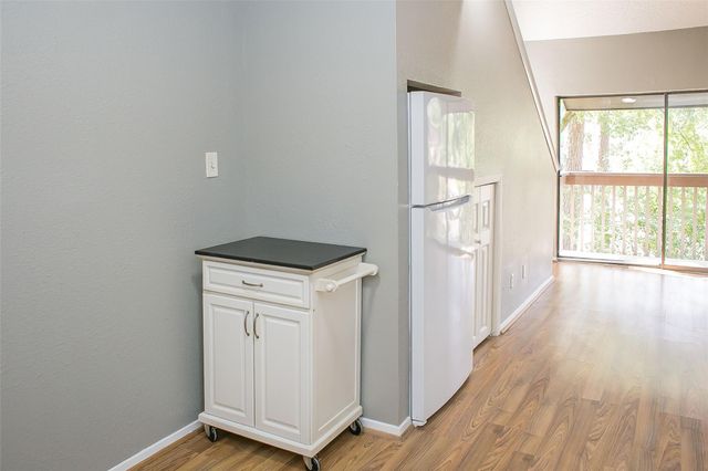 12900 Walden Road 220B, Montgomery, TX 77356