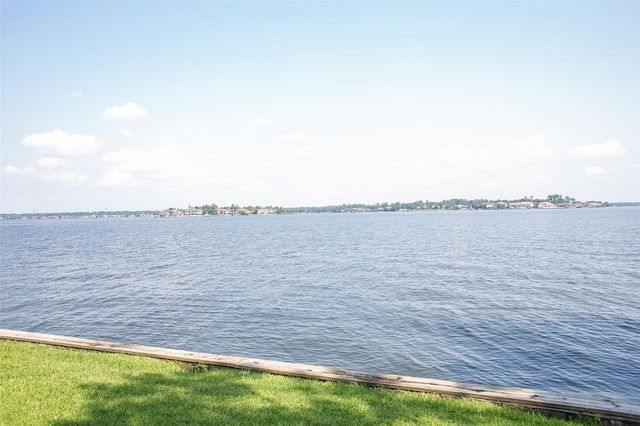 12900 Walden Road 220B, Montgomery, TX 77356