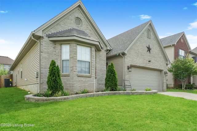 8814 Eli Dr, Louisville, KY 40291