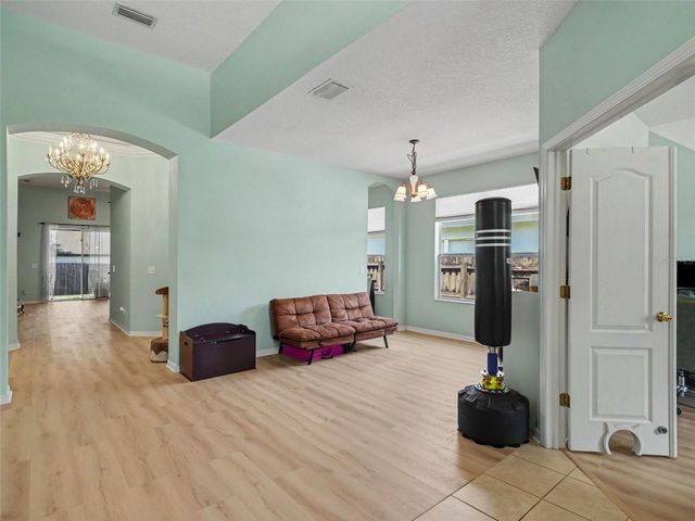 11102 SILVER DANCER DR, Riverview, FL 33579