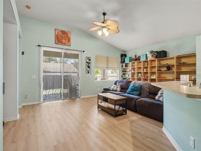 11102 SILVER DANCER DR, Riverview, FL 33579