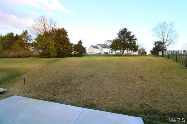 130 Prairie Wind Drive, Wentzville, MO 63385