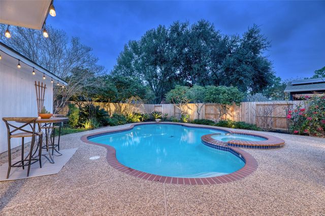 19303 Allview Lane, Houston, TX 77094